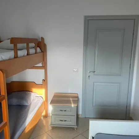 Mali I Robit Seaview Apartment *