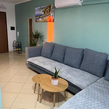 Mali I Robit Seaview 公寓 格勒姆