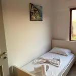Mali I Robit Seaview דירה *