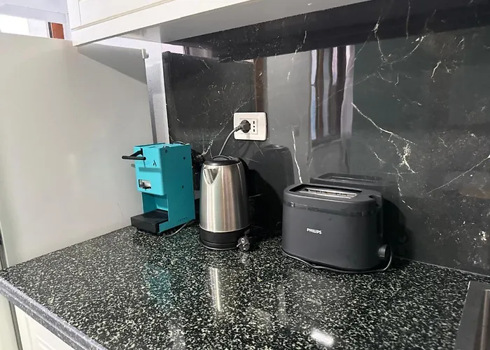 Mali I Robit Seaview Apartment Golem (Tirana)