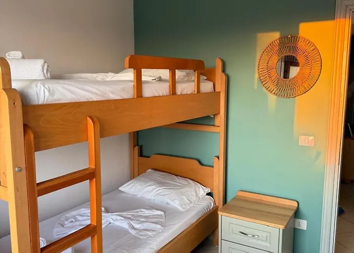 Mali I Robit Seaview